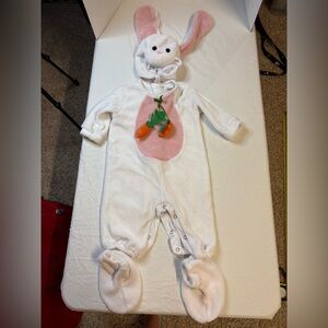 Spirit Halloween Bunny Infant Romper Onsie 6-12 months